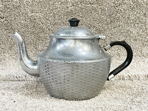Vintage cromalin tea pot swan - vintage,