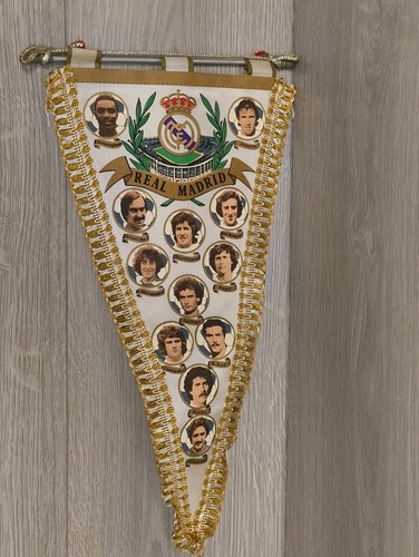 Pennant real madrid - real, old