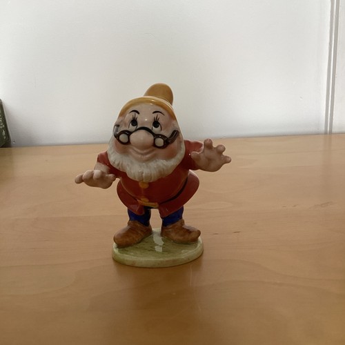 Beswick walt disney doc snow - walt,