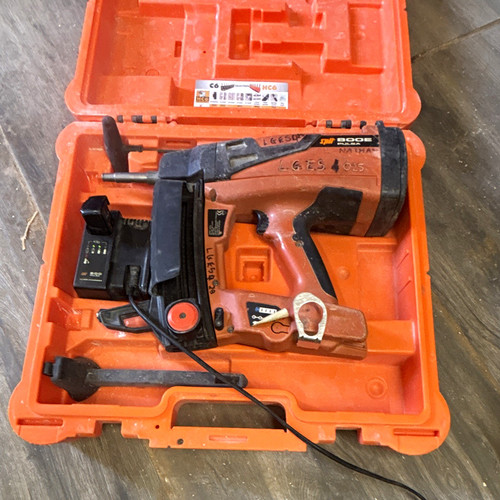 Spit pulsa 800e - cordless, nail