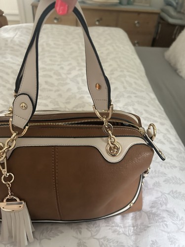 New dune tan cream - with, gold