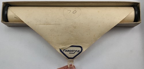 Antique parex note player - note,