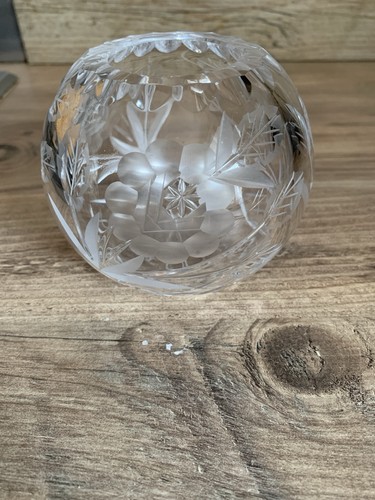 Cut glass maple leaf - cut,