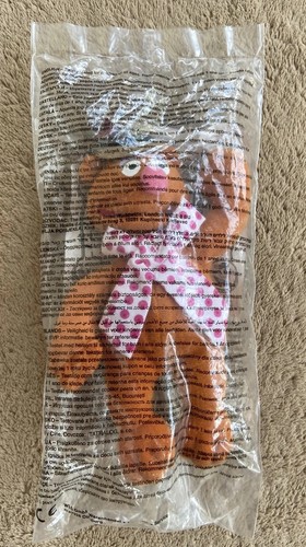 The muppets fozzie bear - the,