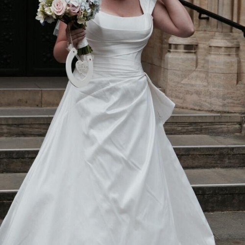 Suzanne neville wedding - neville,