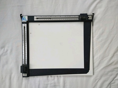 Lpl enlarging easel - lpl,