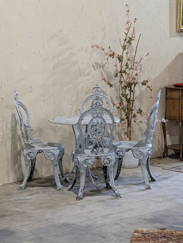 Vintage ornate cast aluminium - vintage,