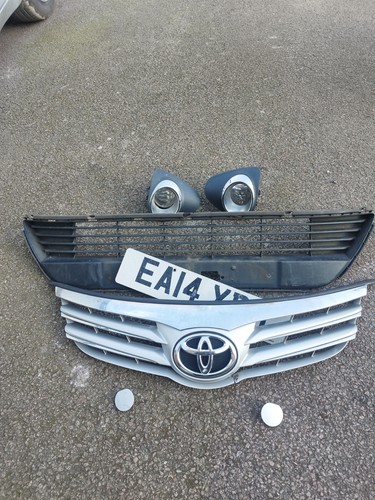 Toyota avensis front bumper - toyota,