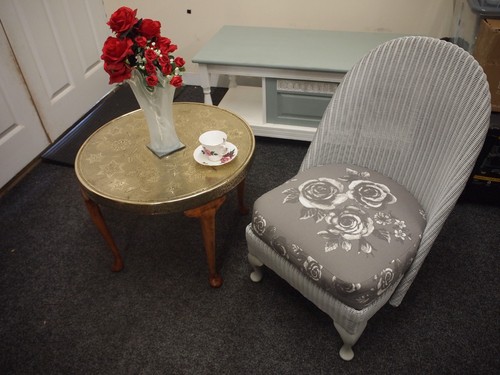 0006 vintage brass - vintage, embossed