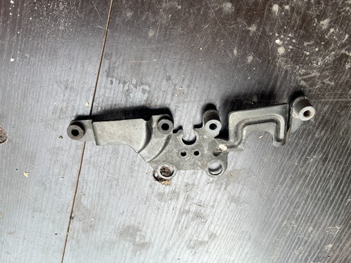 Honda xbr500 clock mounting - honda,