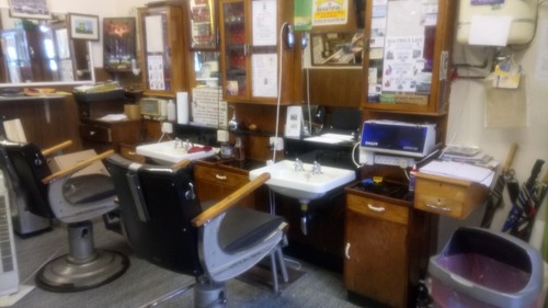 Belmont vintage barbers - x,