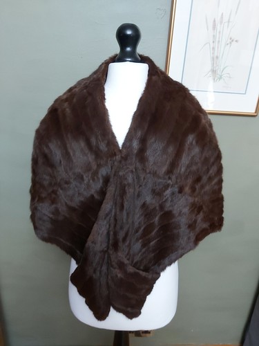 Vintage real fur - lined, stole