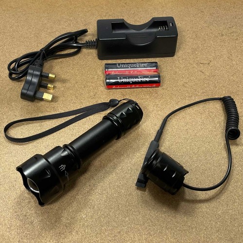 1000 lumen flashlight hunting - flashlight,
