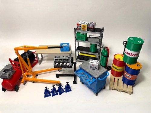 Scale garage diorama - garage,