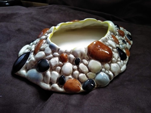 Unusual pebble effect dish - pebble, /