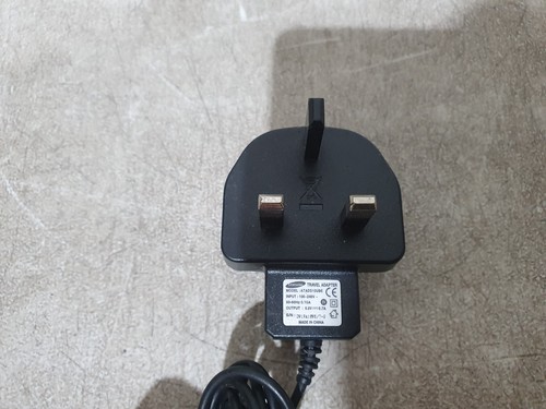 Samsung atads10ube travel - samsung,