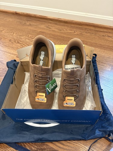 Skechers slip ins - skechers, hands