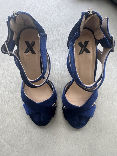 Royal blue velvet heeled - blue,