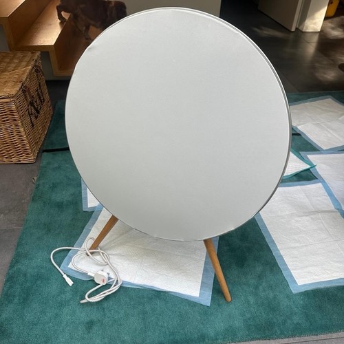 Bang and olufsen beoplay - and, a9
