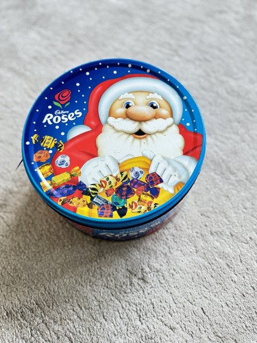 Vtg 2005 large cadbury roses - 2005,