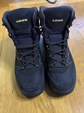 Lowa Taurus Pro GTX Mid Hiking