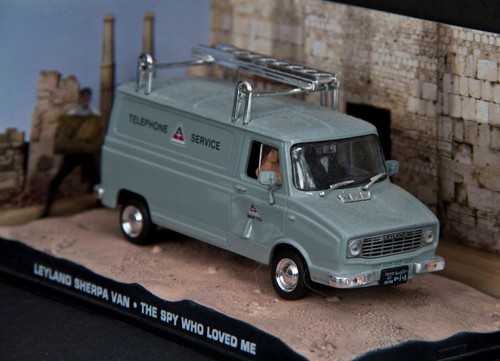 James bond car - bond,