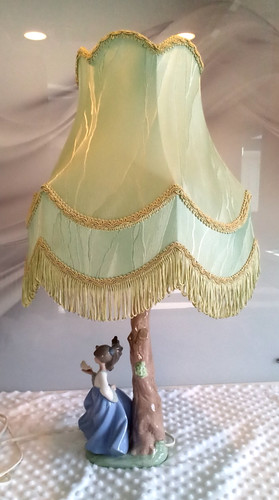 Lladro nao girl - lladro, dove