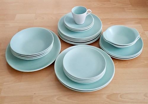 Poole pottery twintone - pottery,