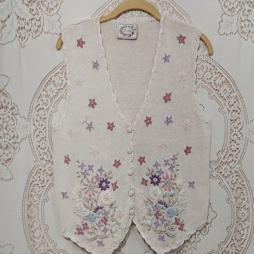 Erika vest ribbon embroidery - vest,