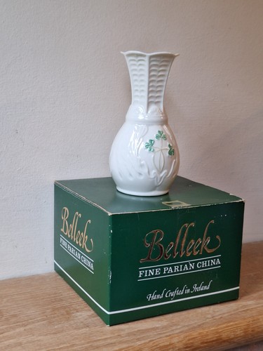 Belleek ireland shamrock - ireland,