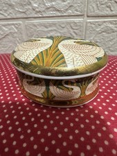 Vintage Collectible Swans And