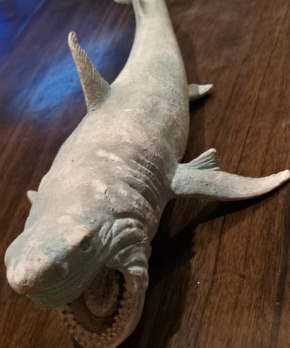 Megalodon shark open jaw - 21",