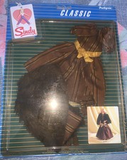 Vintage Sindy 1984 ‘Premiere Night’ Dress & Cape Set BN On Card-Complete #43024