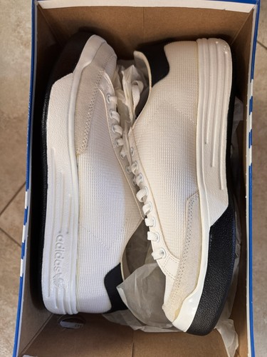 Size adidas rod laver - us,