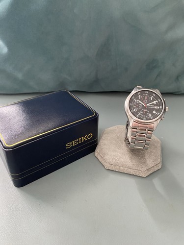 Mens seiko chronograph quartz - seiko,