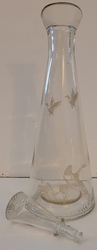 Vintage clear glass decanter - clear,