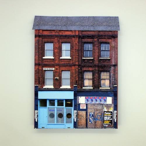 Gauge derelict building - tt,