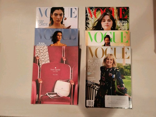 Huge vogue mag - (5x), 2021