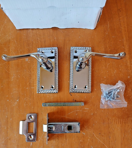 Sets door handles - of,