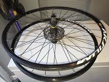 Mavic Aksium Road Disc