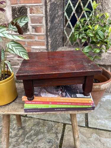 Small vintage table - small,