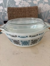 Vintage JAJ Pyrex Chelsea