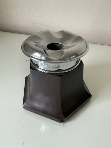 Bakelite and chrome fume - chrome, no-fume