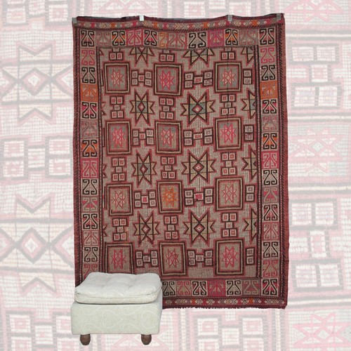 Curated vintage kilim rug - curated,