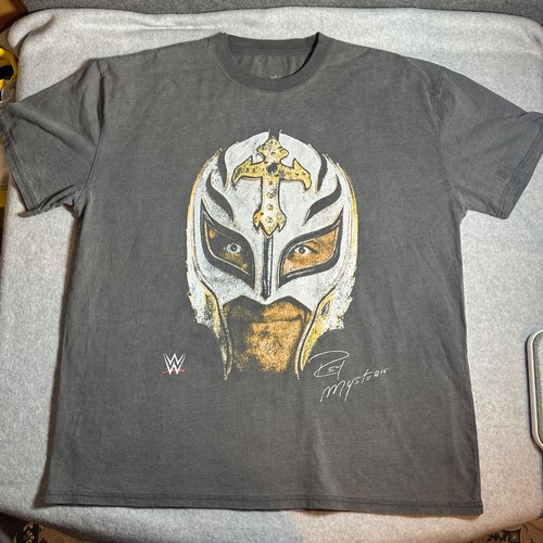Vintage wwe rey mysterio mask - vintage,
