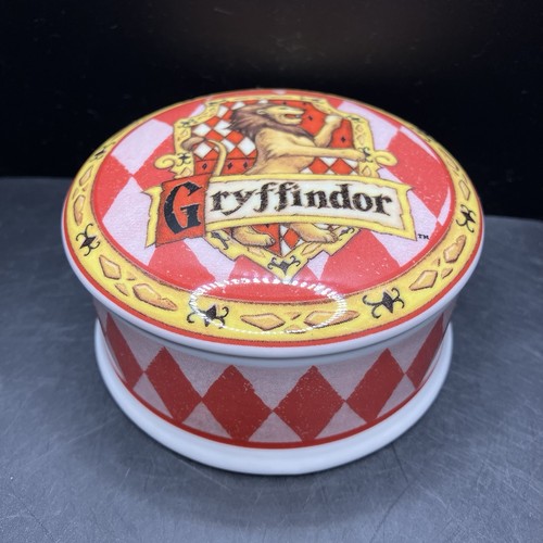 Vintage 2001 royal doulton - royal,