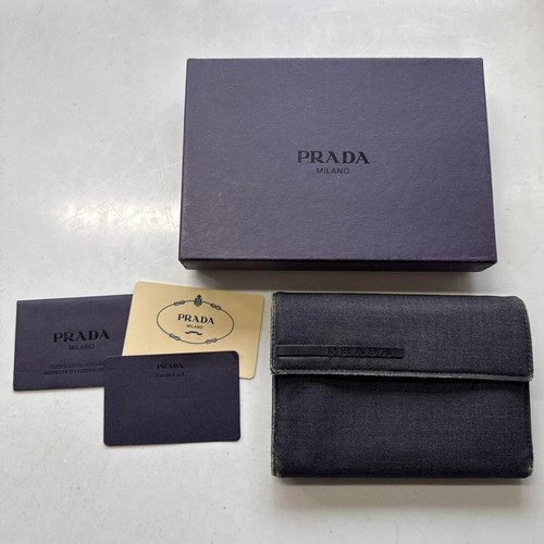 Prada long wallet authentic - prada,