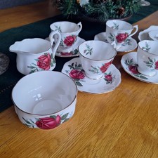 Royal Albert  English Beauty