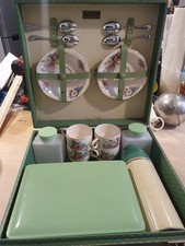 1950s green Brexton picnic