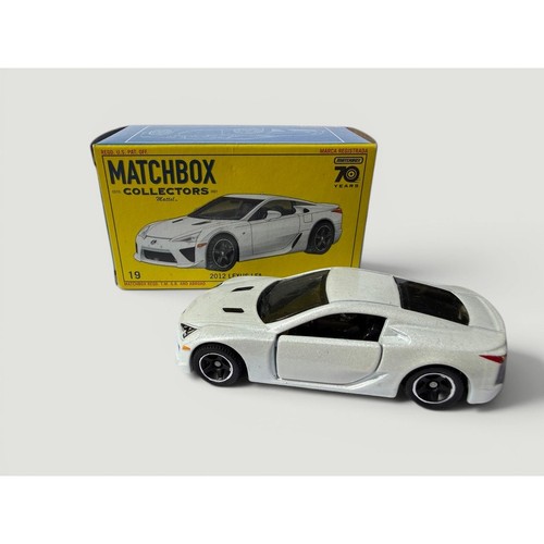 Matchbox 2012 lexus lfa - -,